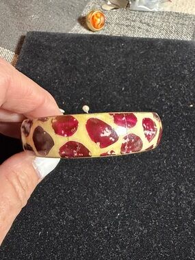 Vintage Gold-Tone Bangle Bracelet with Red Spot Pattern - Women Jewelry